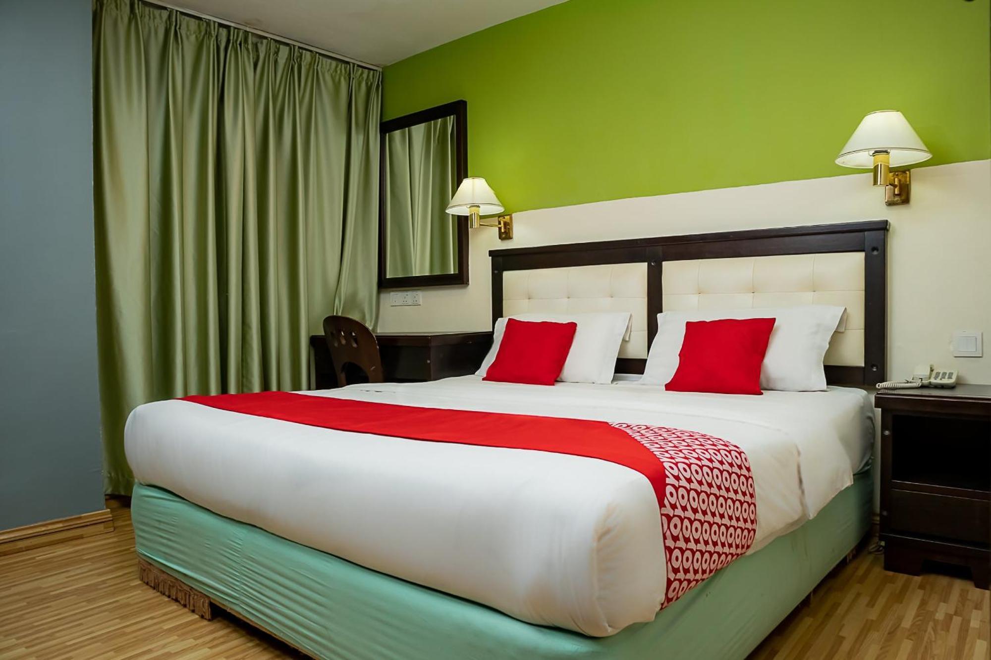 Super Oyo 90055 Mansion Inn Sibu Eksteriør billede